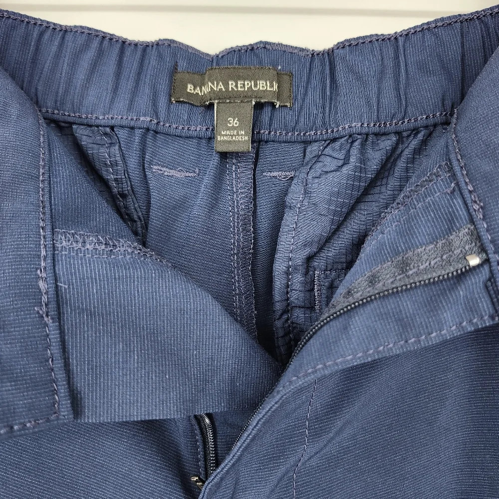 Banana Republic‎ Mens Flat Front Shorts Size 36 Navy Lightweight Preppy Casual